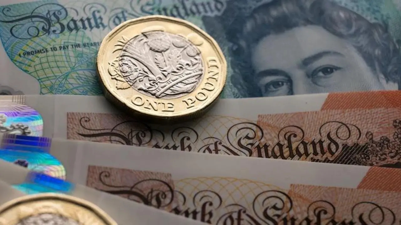 ارتفاع جديد للجنيه الإسترليني مقابل الجنيه المصري في تعاملات الأربعاء